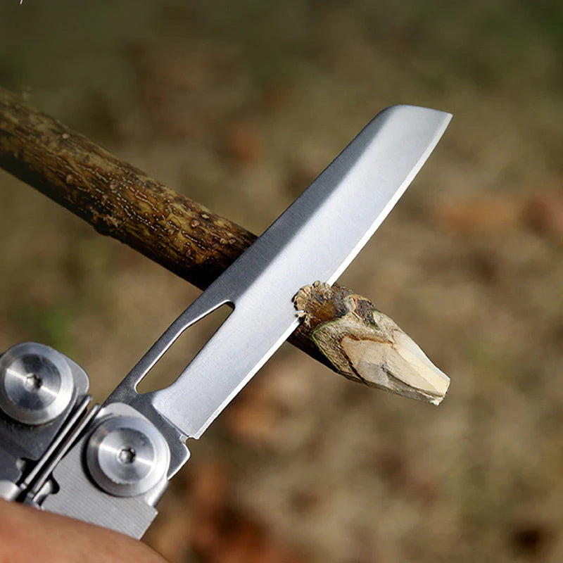 Faltbare Universalzange für den Außenbereich