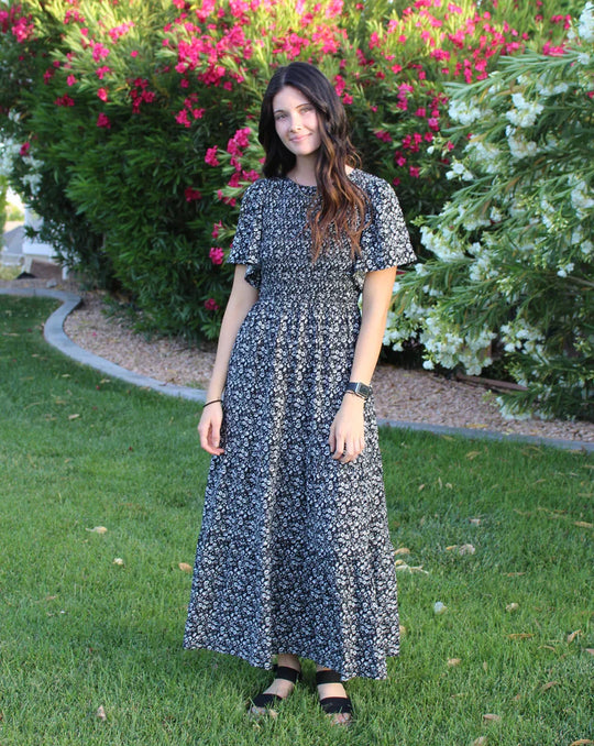 🌷LAST DAY SALE 50% OFF!!💥2026 Summer Casual Floral Print Short Flutter Sleeve Crew Neck Smocked High Waist Flowy Maxi Dress