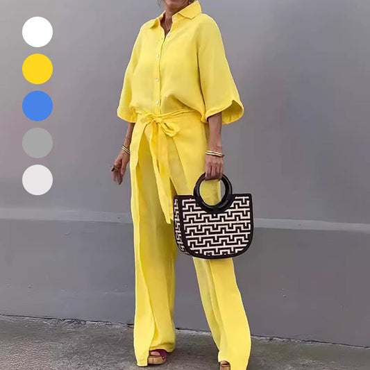 Zweiteiliges Set mit einfarbigen Reversoberteilen und Kordelzughosen