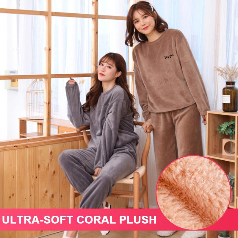 Lockeres, warmes Pyjama-Set aus Korallenplüsch für Damen