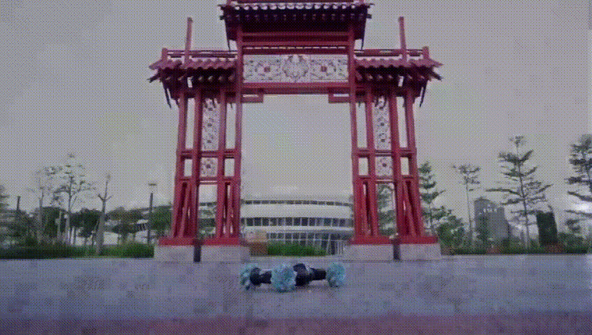 🔥Super beliebtes perfektes Geschenk für Kinder🎁2025 Upgrade des Drehautos mit Gestenerkennung(Kostenloser Versand)