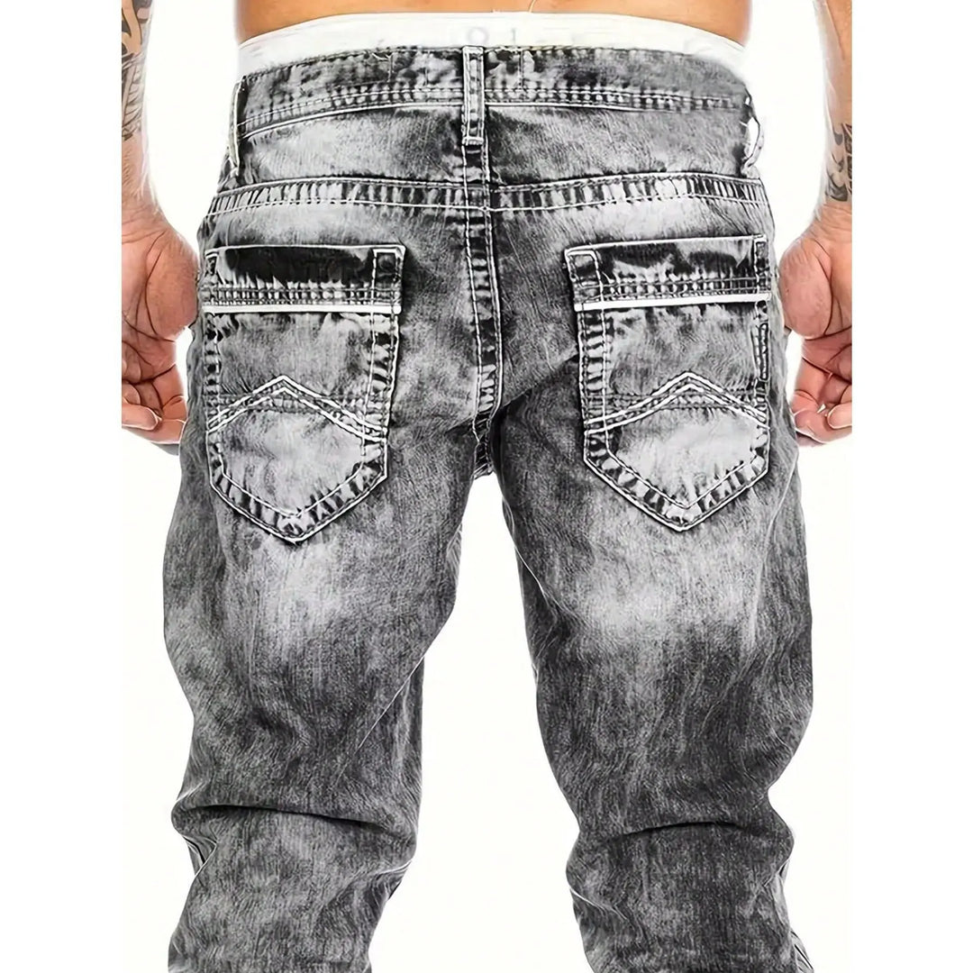 Unkomplizierte Sommer-Jeans für Herren – leichte Stretch-Qualität, gerader Schnitt, vielseitig kombinierbar ☀️👍