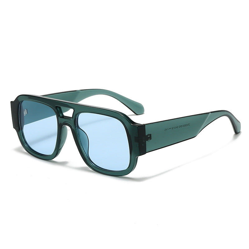 Aviator Sunglasses UV400 Protection 😎🕶️ Classic Pilot Style for Driving, City Walks, Holidays &amp; Outdoor Activities – Lightweight &amp; Comfortable Metal Frame