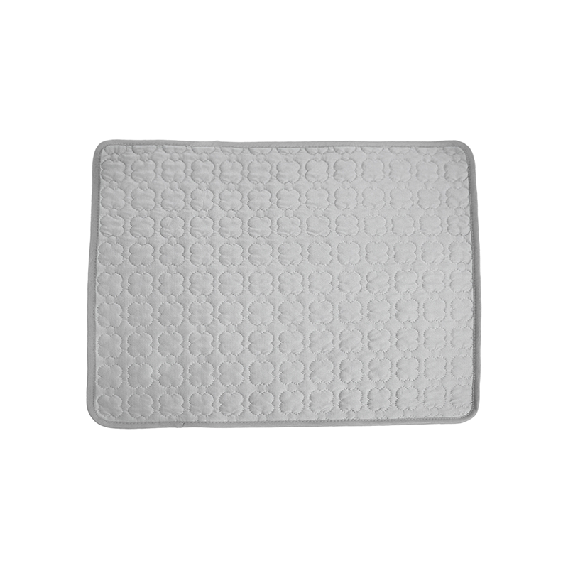 🧊⚡ Summer Sale! No-Water Pet Cooling Mat – Breathable Oxford Fabric, Fits Any Bed/Crate